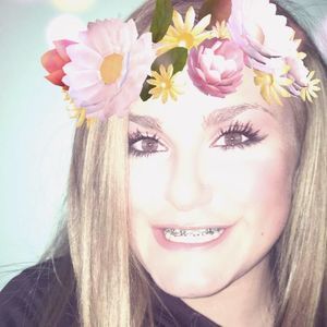 Meet your Posher, Hailey